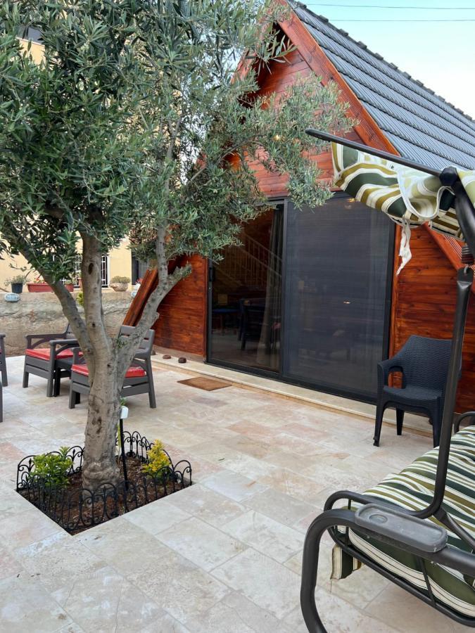 Olive Cottage Мадаба Екстер'єр фото